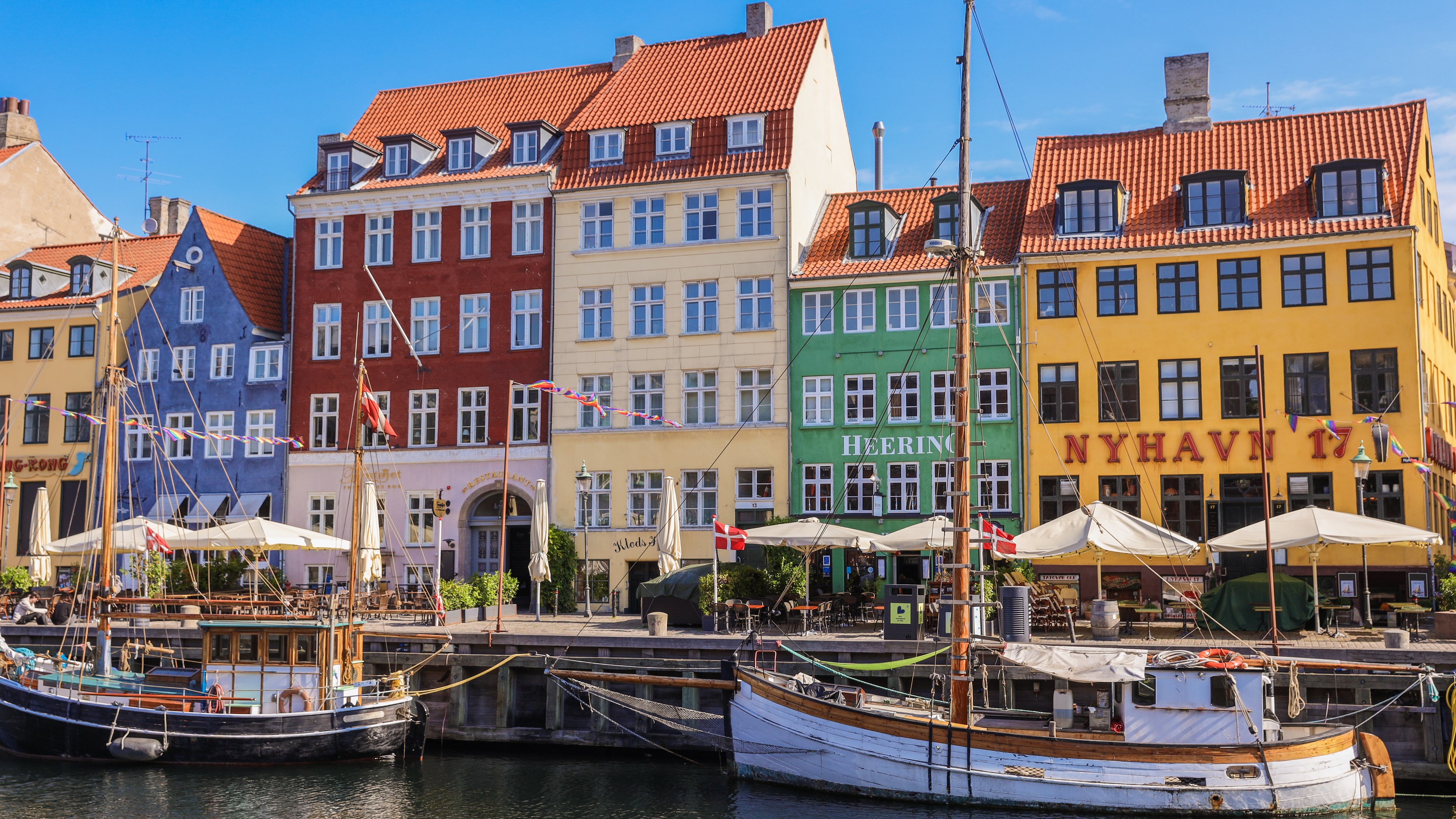 Explore Nyhavn in Copenhagen | Guide to attractions and restaurants